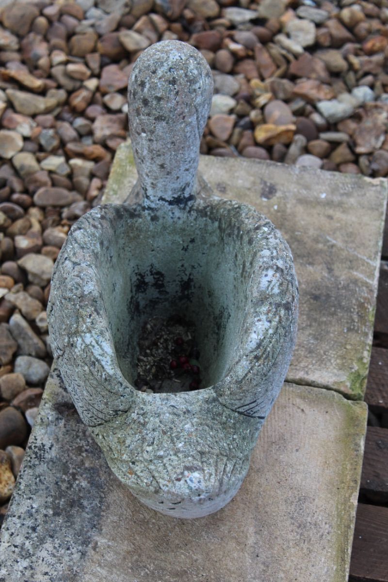 Stone swan planter - Image 2