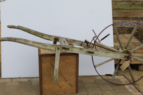 Vintage seed spreader - Image 3